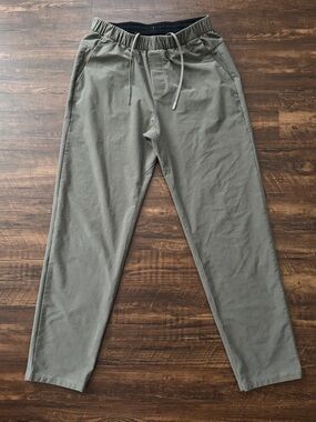 lululemon athletica ABC Light Utilitech Pull On Trousers *Regular